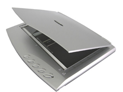 ����Plustek OpticSlim 500 ɨ��������